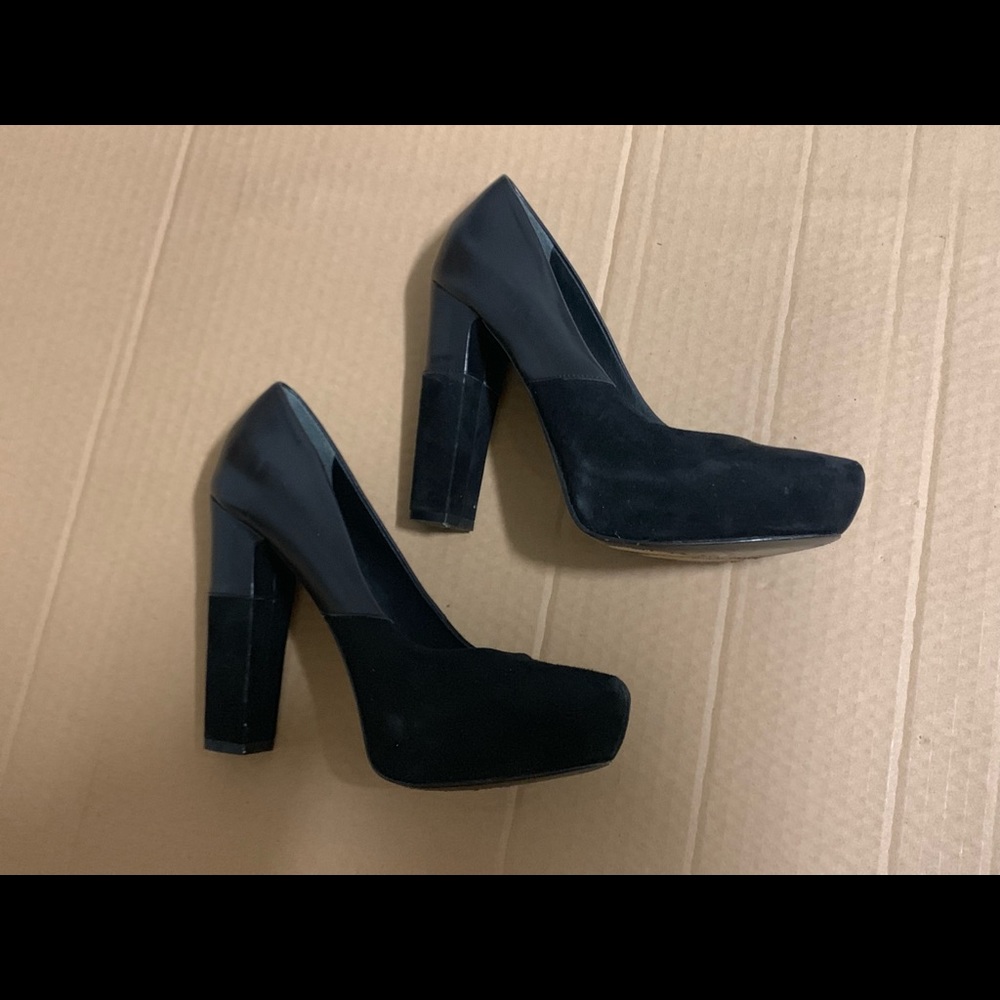 Belle by Sigerson Morrison Tryla Platform Pumps - Picture 7 of 7